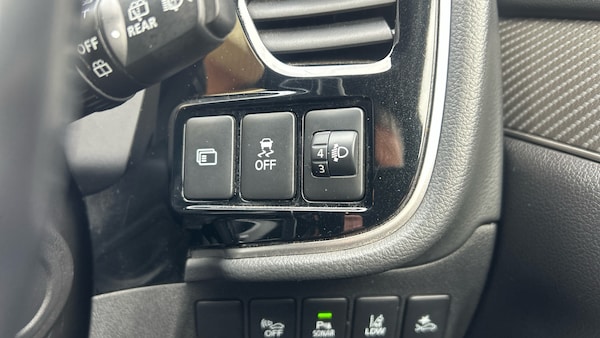 Used Mitsubishi Outlander 2019 for sale - 76230828: Photo 30