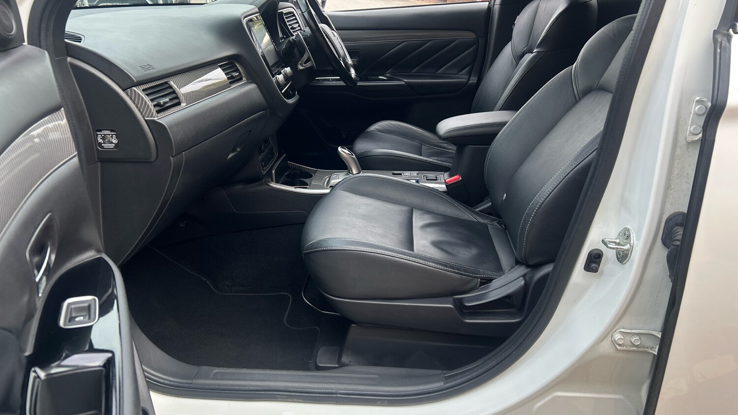 Used Mitsubishi Outlander 2019 for sale - 76230828: Photo 39