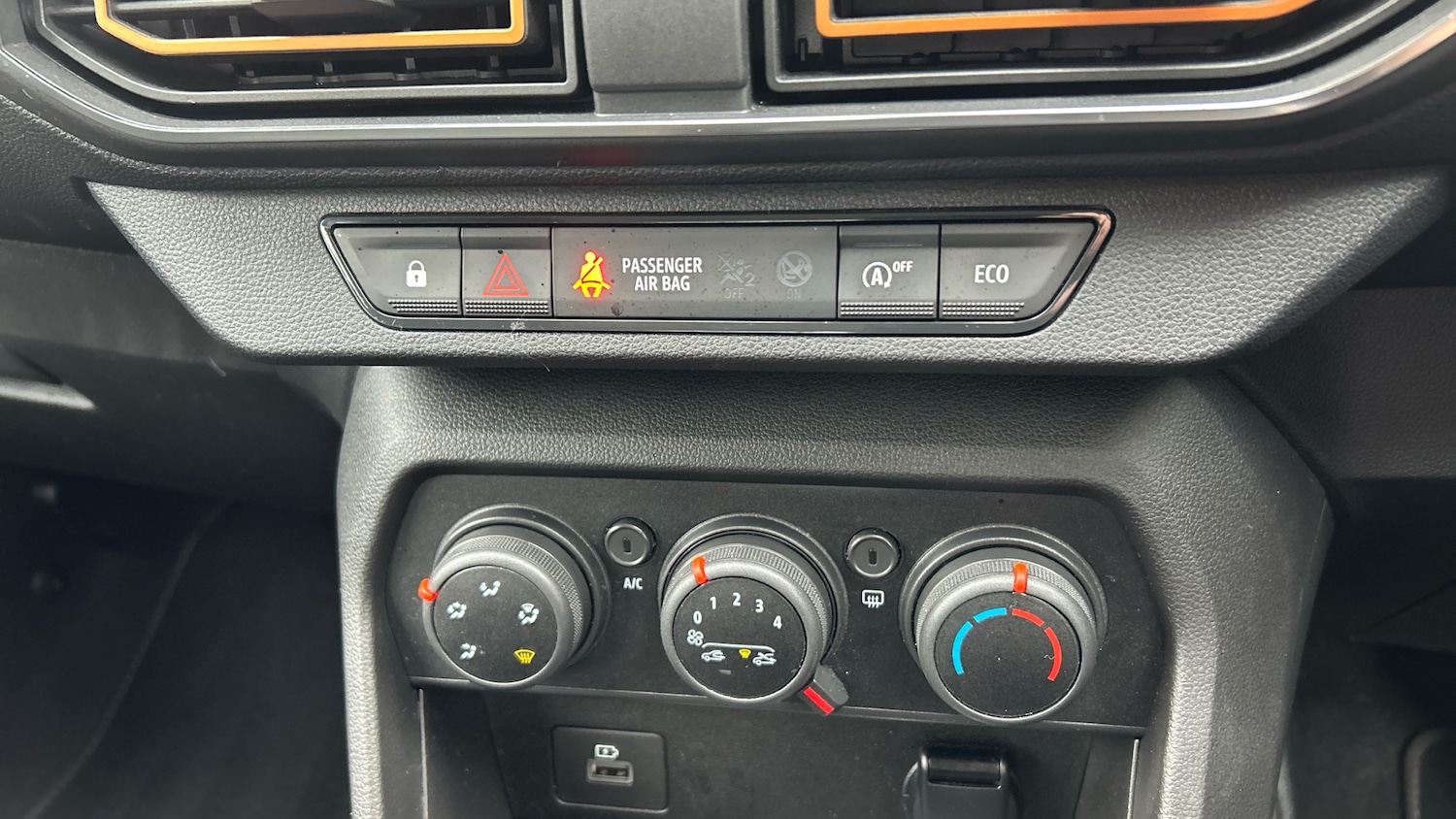 Used Dacia Sandero Stepway 2022 for sale - 76255268: Photo 24
