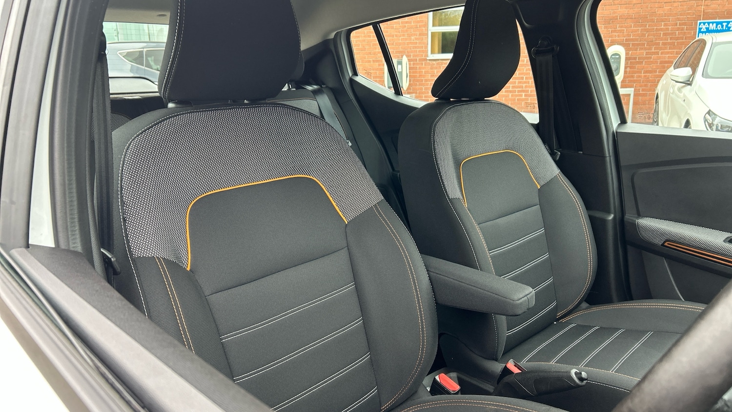 Used Dacia Sandero Stepway 2022 for sale - 76255268: Photo 34