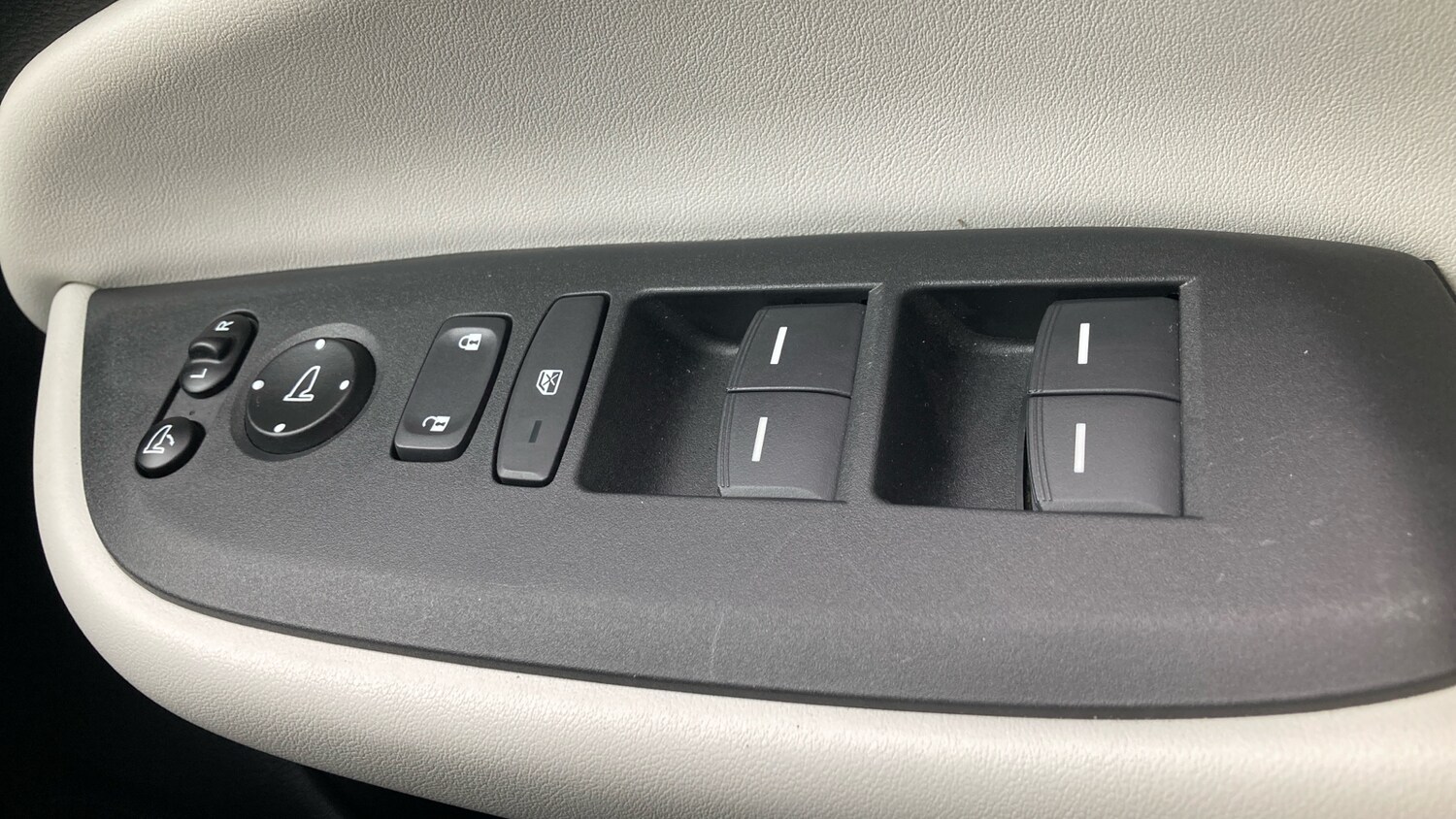 Used Honda Jazz 2020 for sale - 76466022: Photo 24