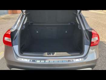 Used Mercedes-Benz GLA 2018 for sale - 74952177: Photo