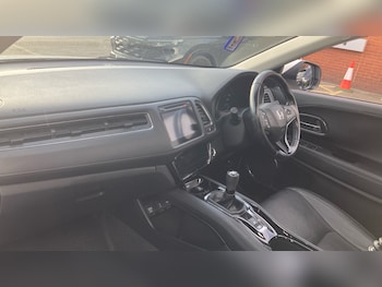 Used Honda HR-V 2019 for sale - 77883868: Photo