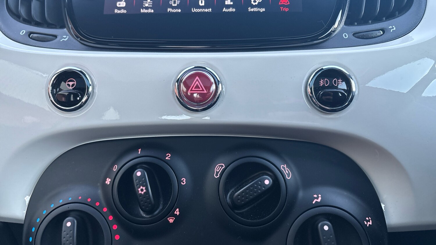 Used Fiat 500 2023 for sale - 76895231: Photo 38