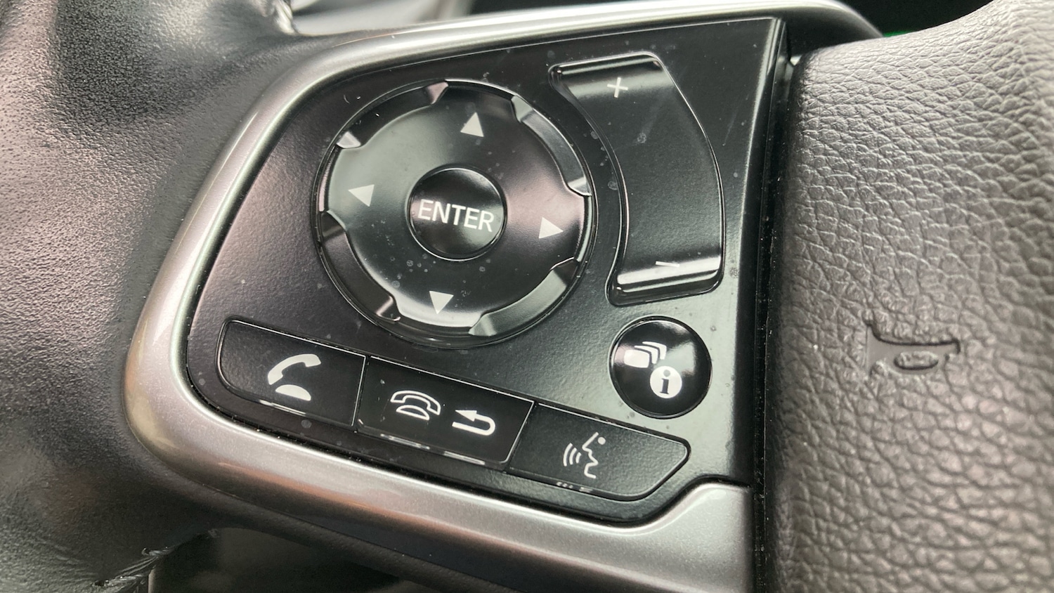 Used Honda CR-V 2022 for sale - 76146521: Photo 38