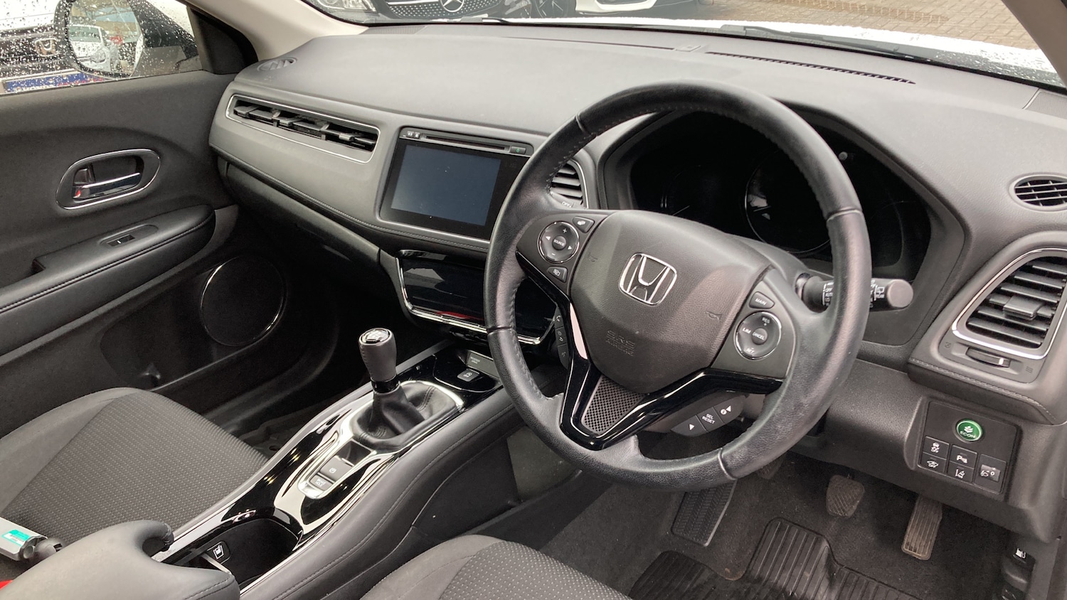 Used Honda HR-V 2019 for sale - 76517537: Photo 11