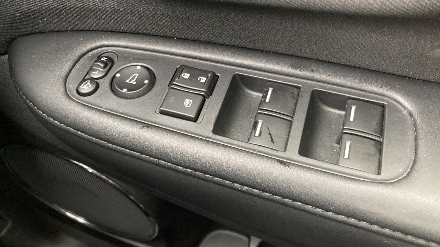 Used Honda HR-V 2019 for sale - 76517537: Photo 29