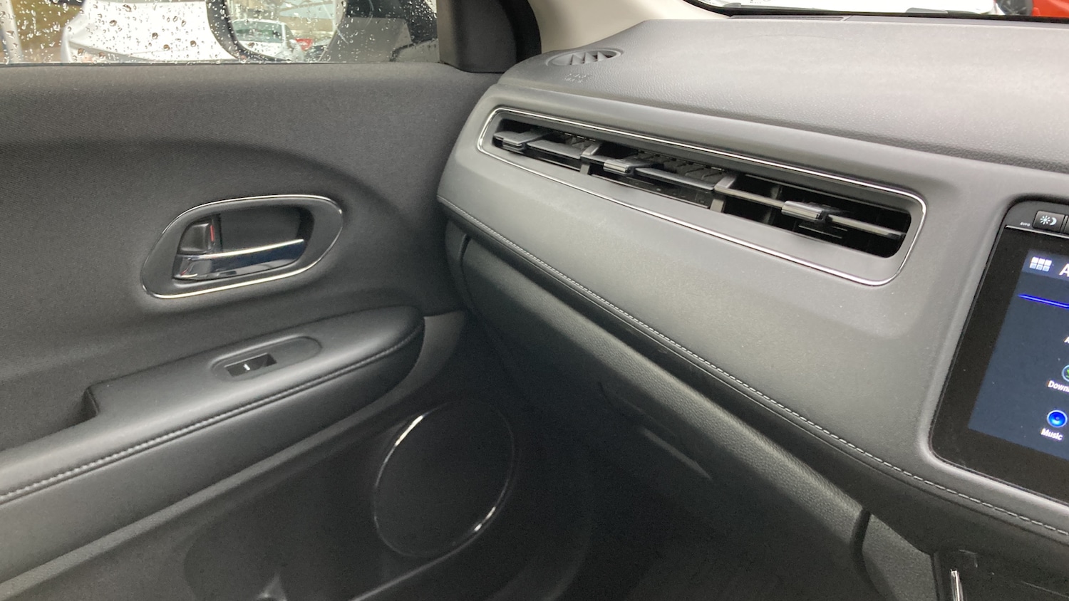 Used Honda HR-V 2019 for sale - 76517537: Photo 39