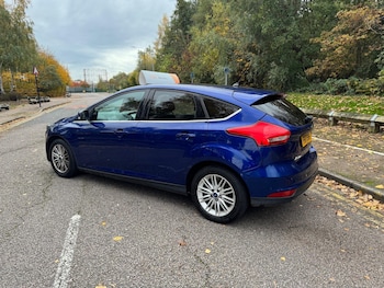 Used Ford Focus 2017 for sale - 77030018: Photo