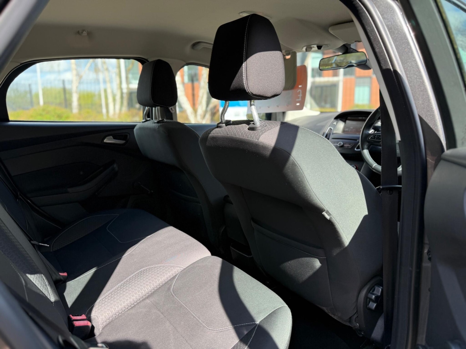 Used Ford Focus 2015 for sale - 78072277: Photo 16