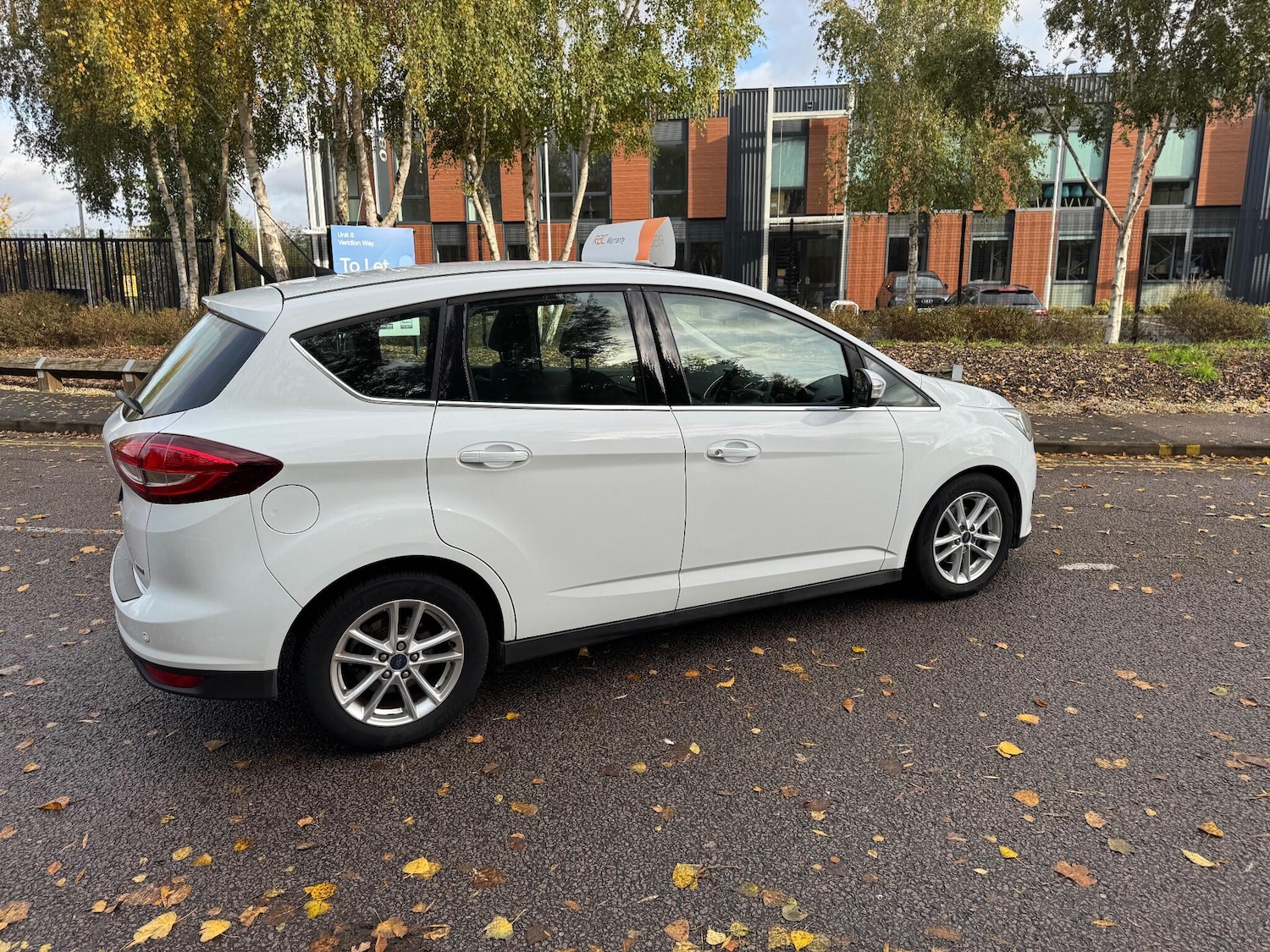 Used Ford C-Max 2015 for sale - 77029956: Photo 5