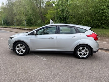 Used Ford Focus 2012 for sale - 78318360: Photo