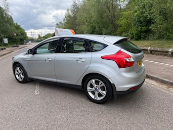 Used Ford Focus 2012 for sale - 78318360: Photo