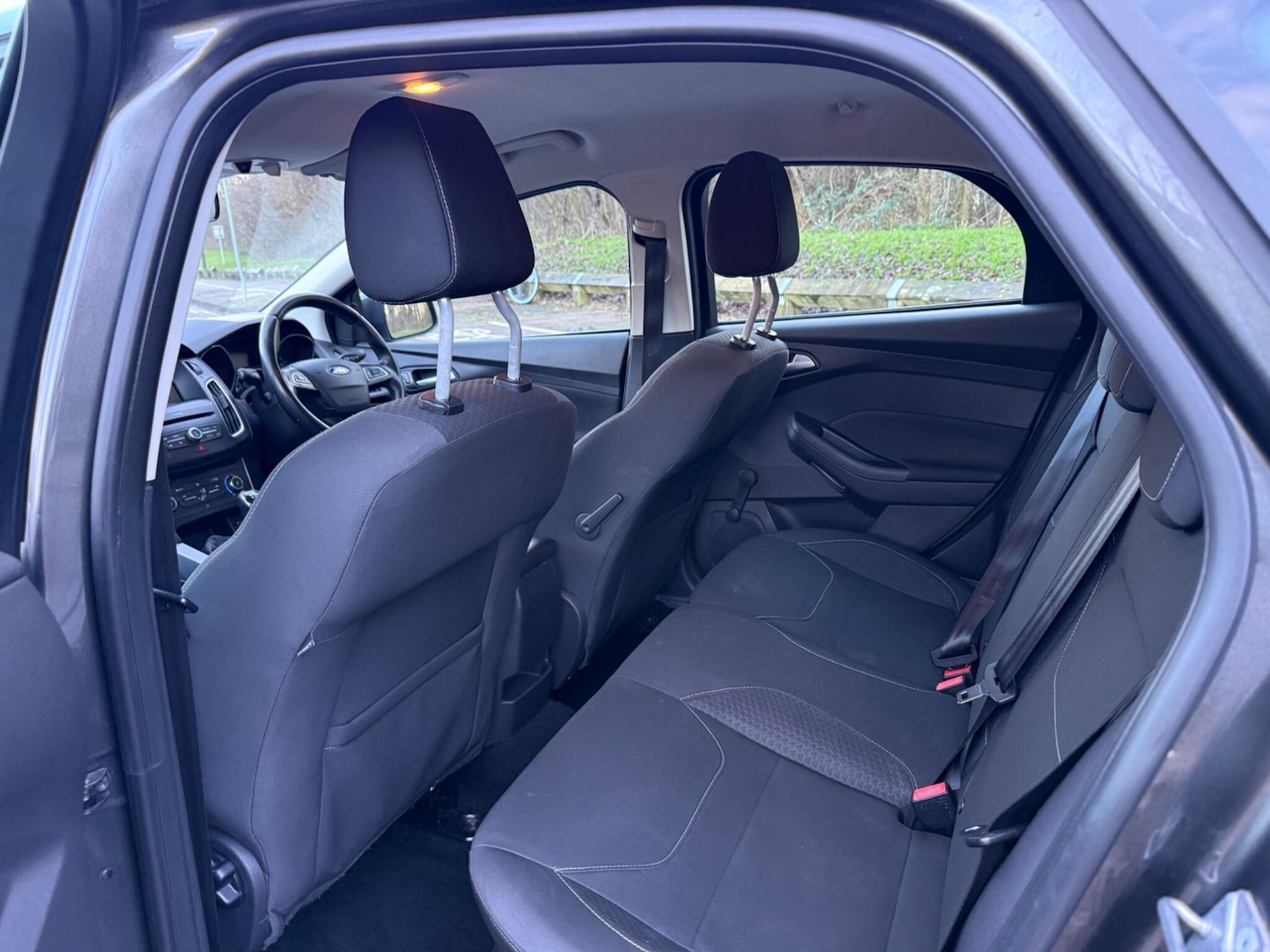 Used Ford Focus 2015 for sale - 77359110: Photo 11