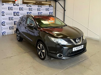 Used Nissan Qashqai 2015 for sale - 79601246: Photo