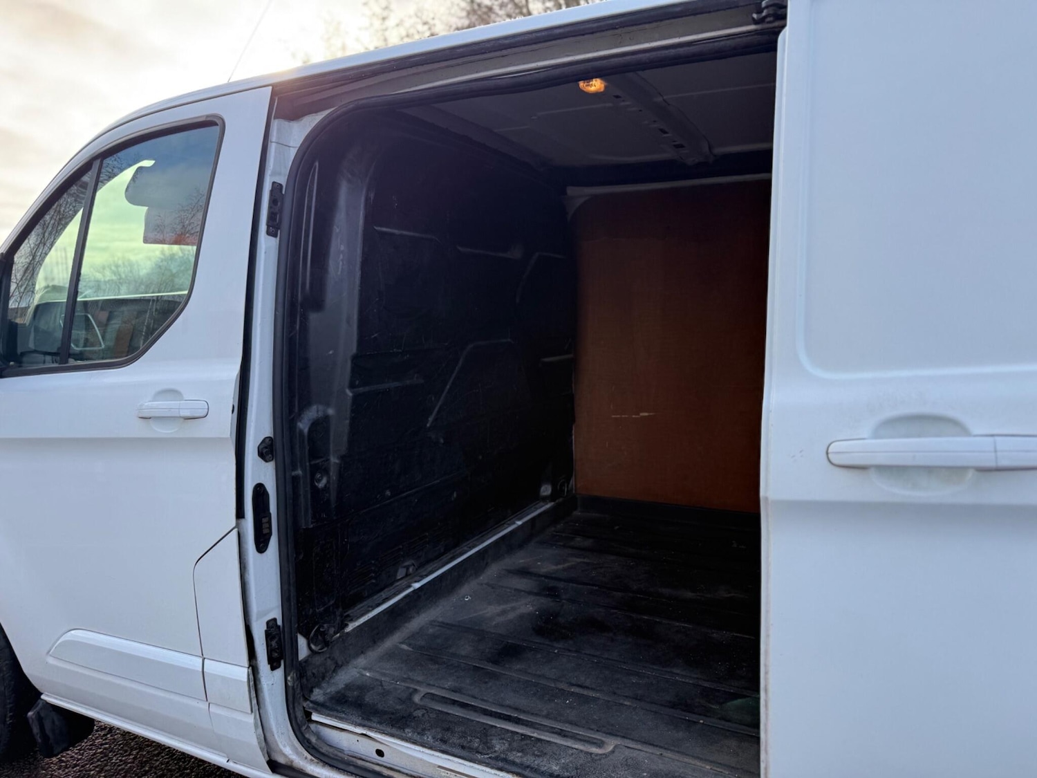 Used Ford Transit Custom 2018 for sale - 77538282: Photo 10