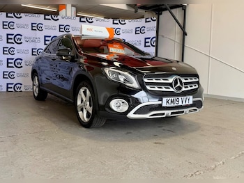 Used Mercedes-Benz GLA 2019 for sale - 78922564: Photo