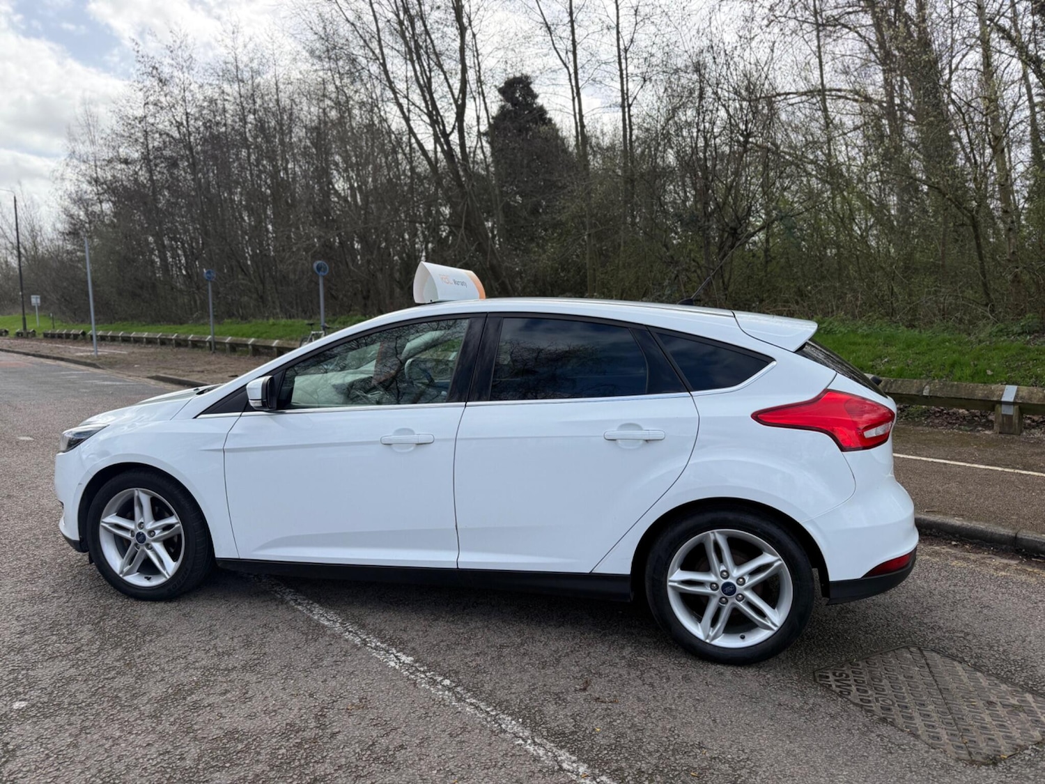Used Ford Focus 2015 for sale - 77838493: Photo 2