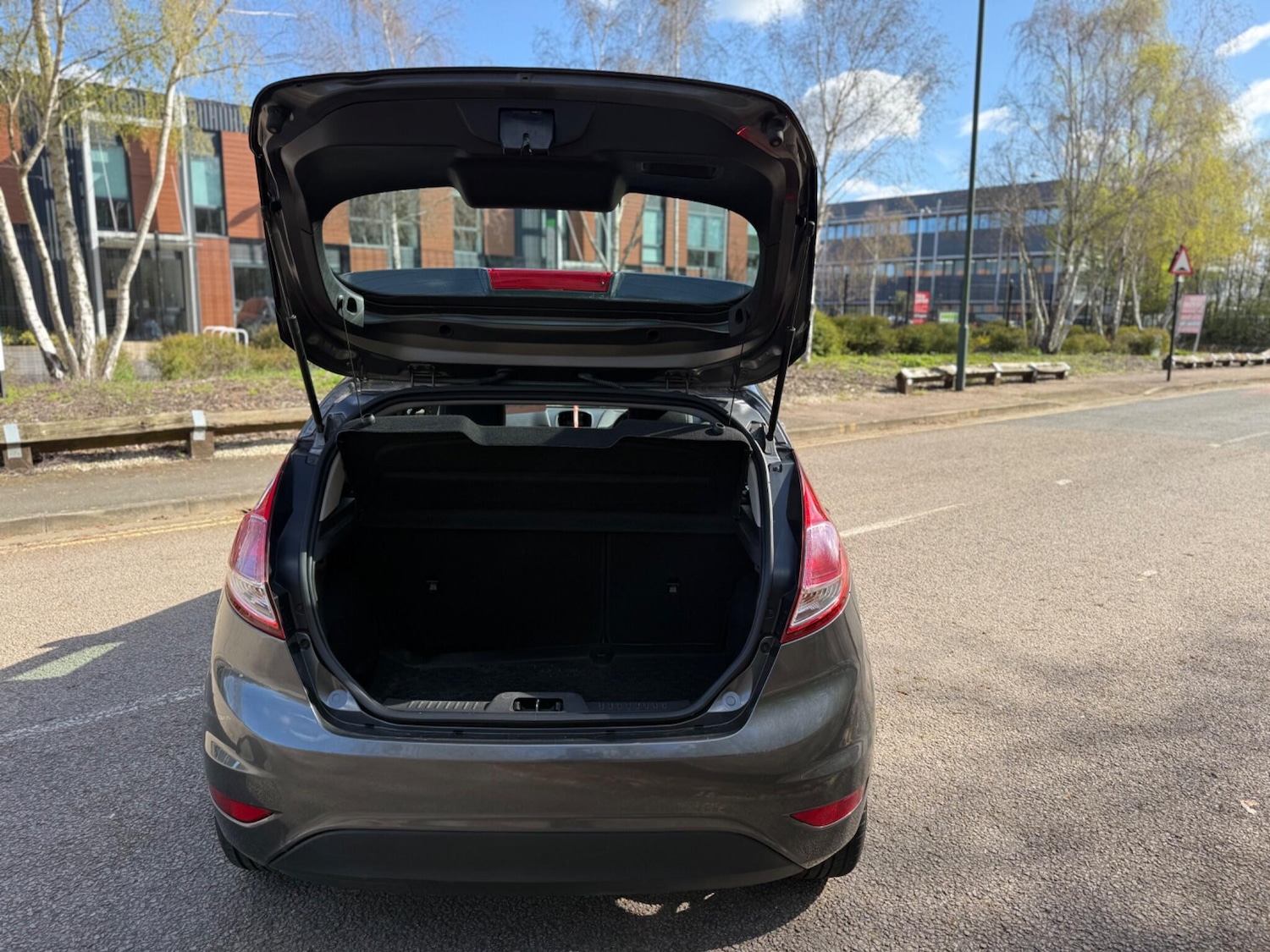 Used Ford Fiesta 2015 for sale - 78034434: Photo 11