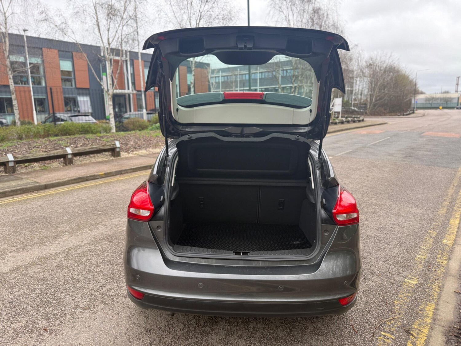 Used Ford Focus for sale - 77696254: Photo 17