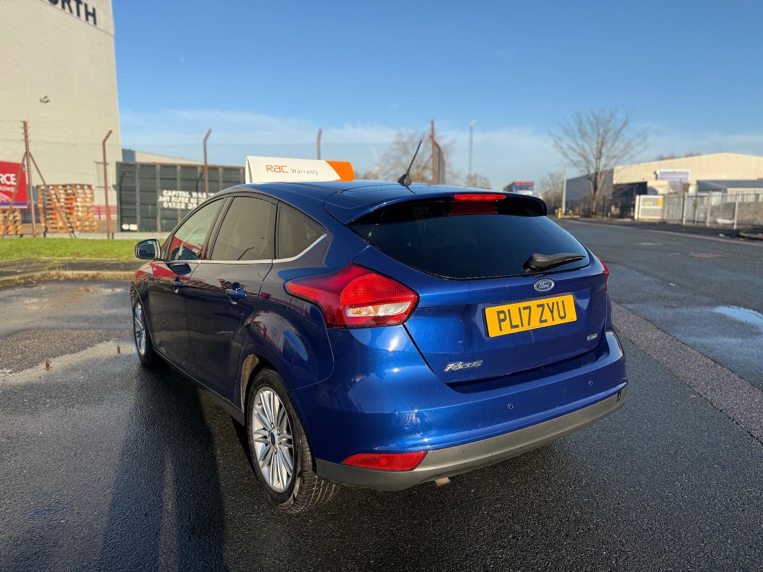 Used Ford Focus 2017 for sale - 77203530: Photo 3