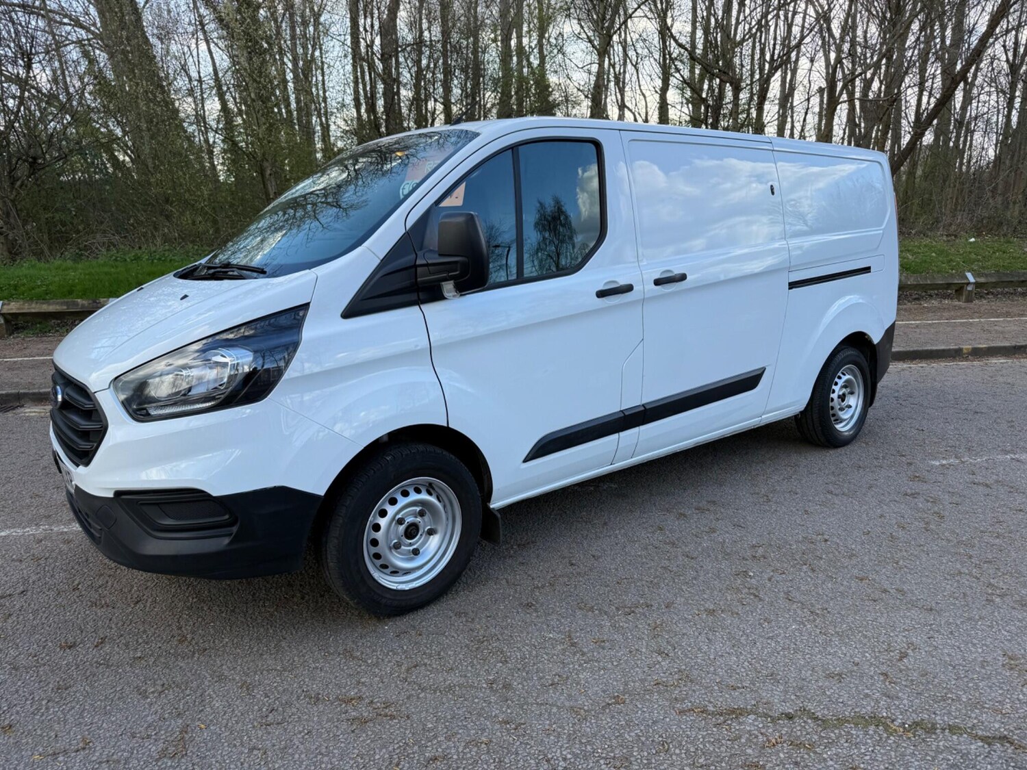 Used Ford Transit Custom for sale - 77892150: Photo 2