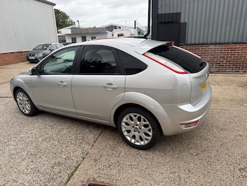 Used Ford Focus 2010 for sale - 78946159: Photo