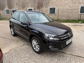 Used Volkswagen Tiguan 2011 for sale - 78946758: Photo
