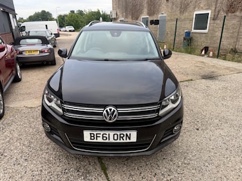Used Volkswagen Tiguan 2011 for sale - 78946758: Photo