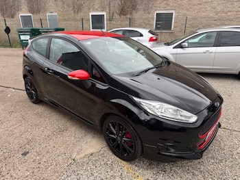 Used Ford Fiesta 2015 for sale - 78946425: Photo