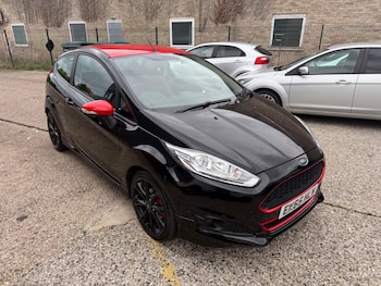Used Ford Fiesta 2015 for sale - 78946425: Photo