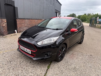 Used Ford Fiesta 2015 for sale - 78946425: Photo