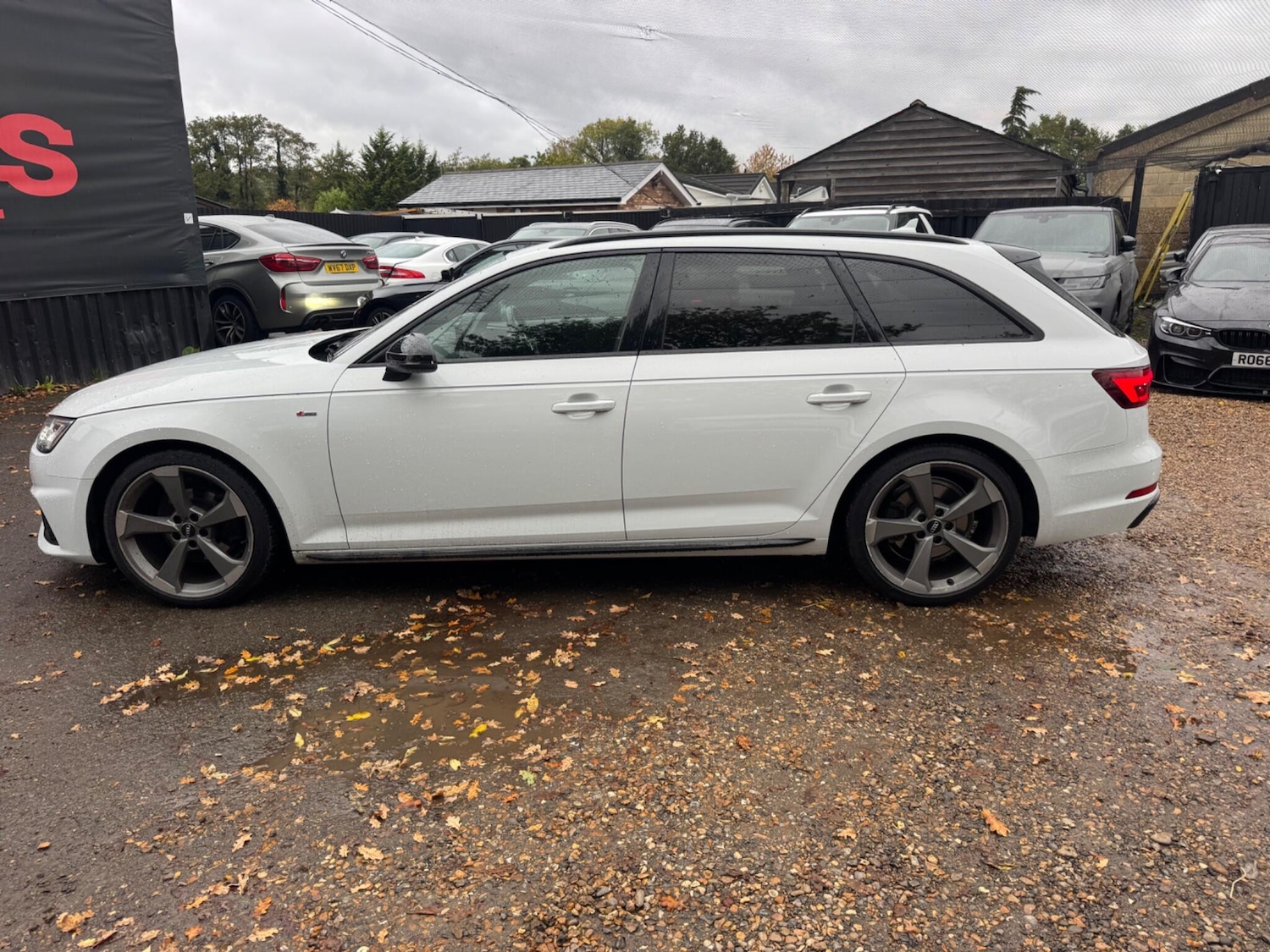 Used Audi A4 Avant 2019 for sale - 76336953: Photo 2