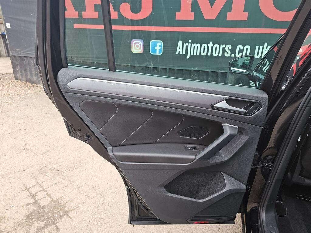 Used Volkswagen Tiguan 2020 for sale - 76484605: Photo 39