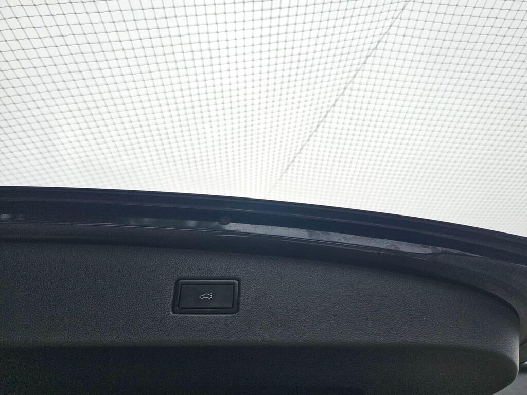 Used Volkswagen Tiguan 2020 for sale - 76484605: Photo 42