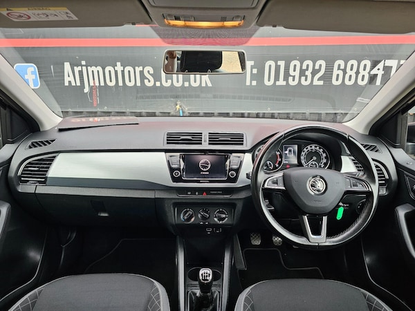 Used Skoda Fabia 2019 for sale - 75657536: Photo 2