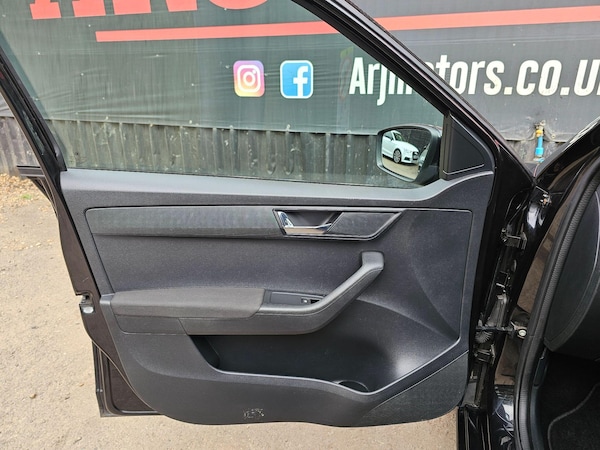 Used Skoda Fabia 2019 for sale - 75657536: Photo 38