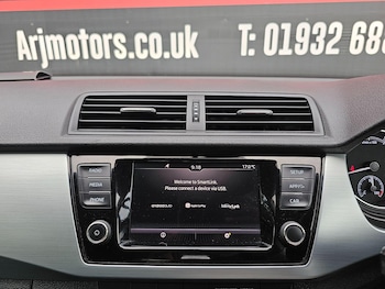 Used Skoda Fabia 2019 for sale - 75657536: Photo