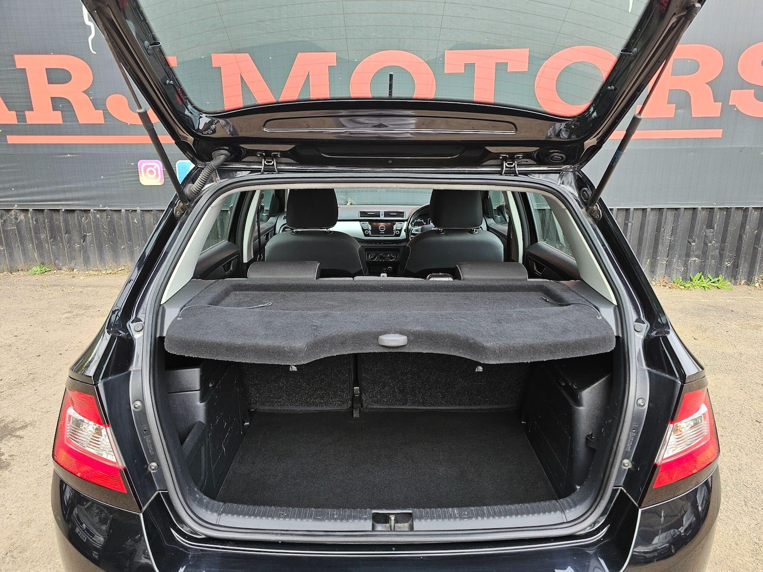 Vehicle 47