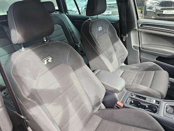 Used Volkswagen Golf 2018 for sale - 75928320: Photo