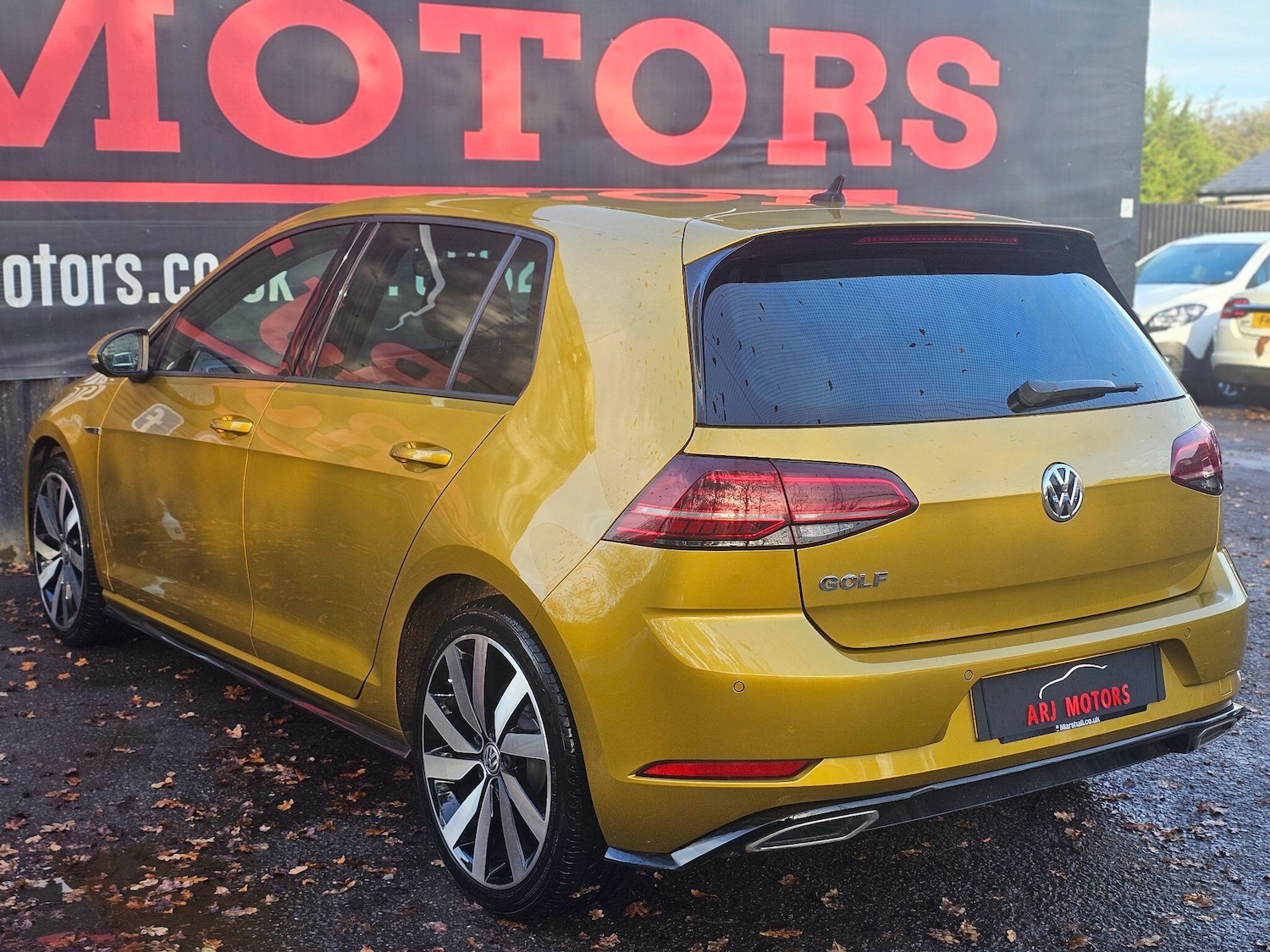 Used Volkswagen Golf 2018 for sale - 76572544: Photo 35