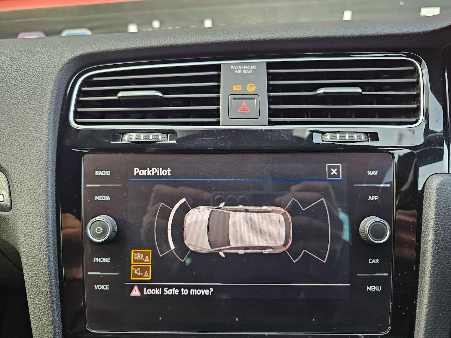 Used Volkswagen Golf 2018 for sale - 76572544: Photo 4