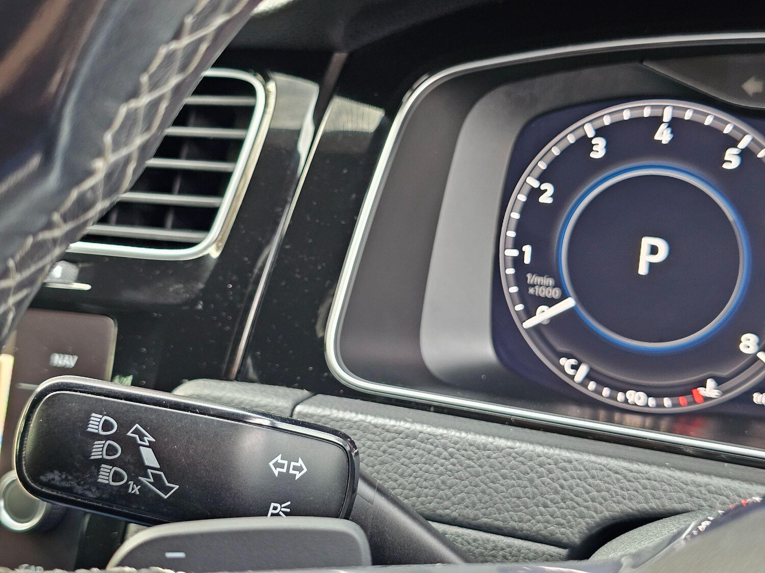 Used Volkswagen Golf 2018 for sale - 76572544: Photo 49