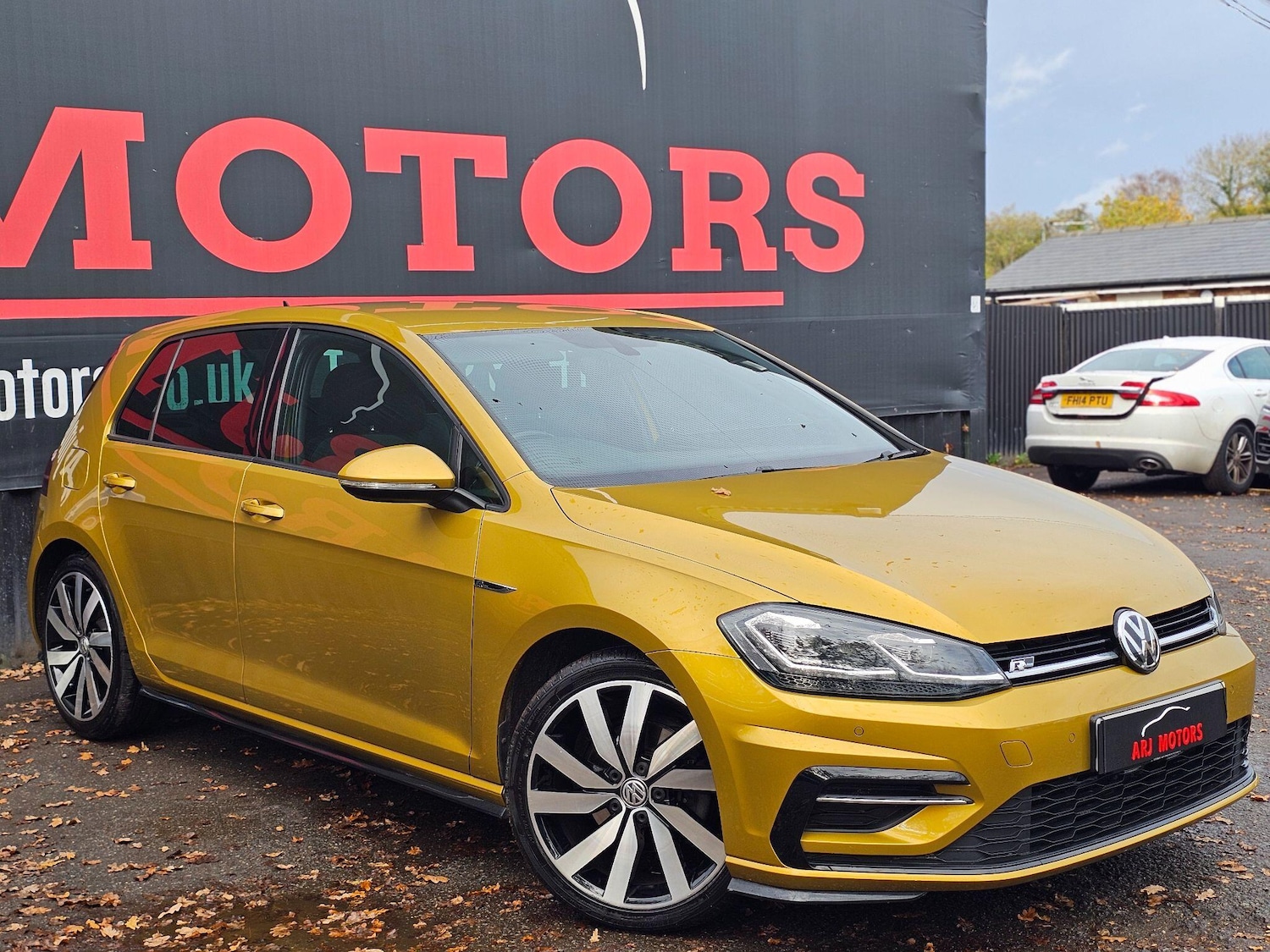Used Volkswagen Golf 2018 for sale - 76572544: Photo 51
