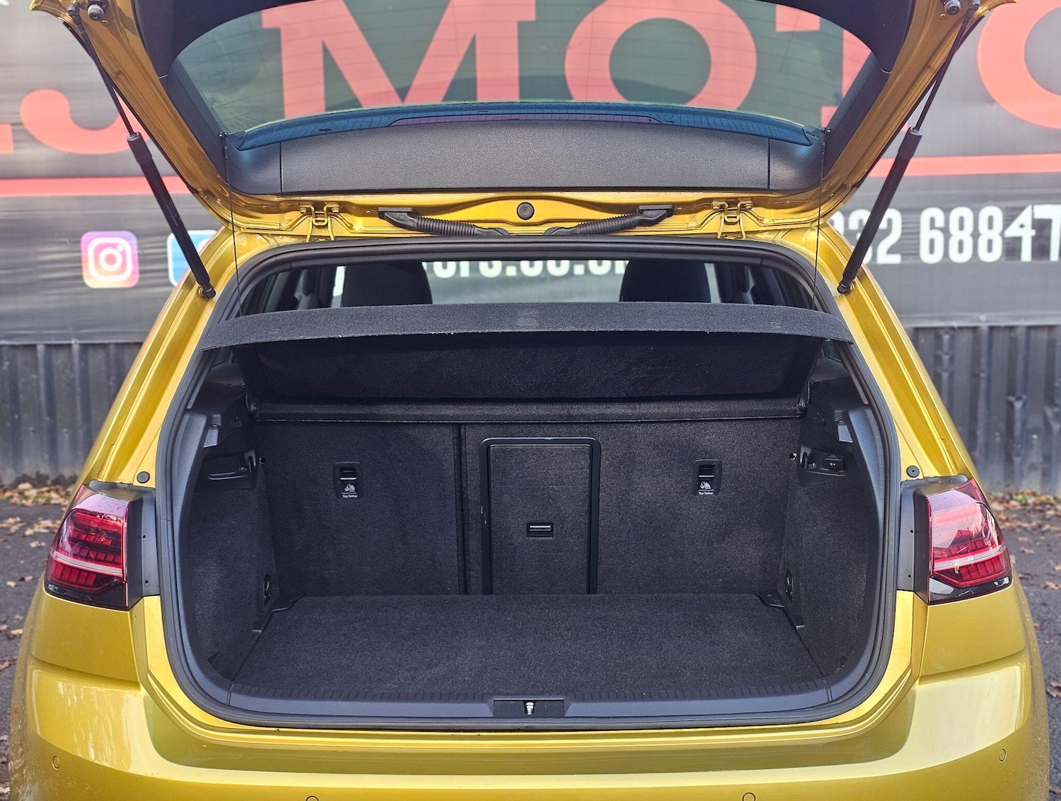 Used Volkswagen Golf 2018 for sale - 76572544: Photo 59