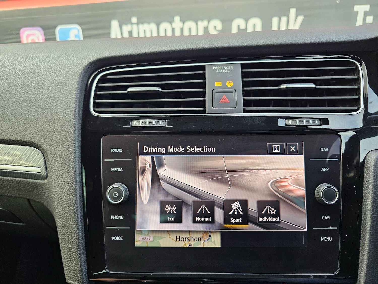 Used Volkswagen Golf 2018 for sale - 76572544: Photo 6