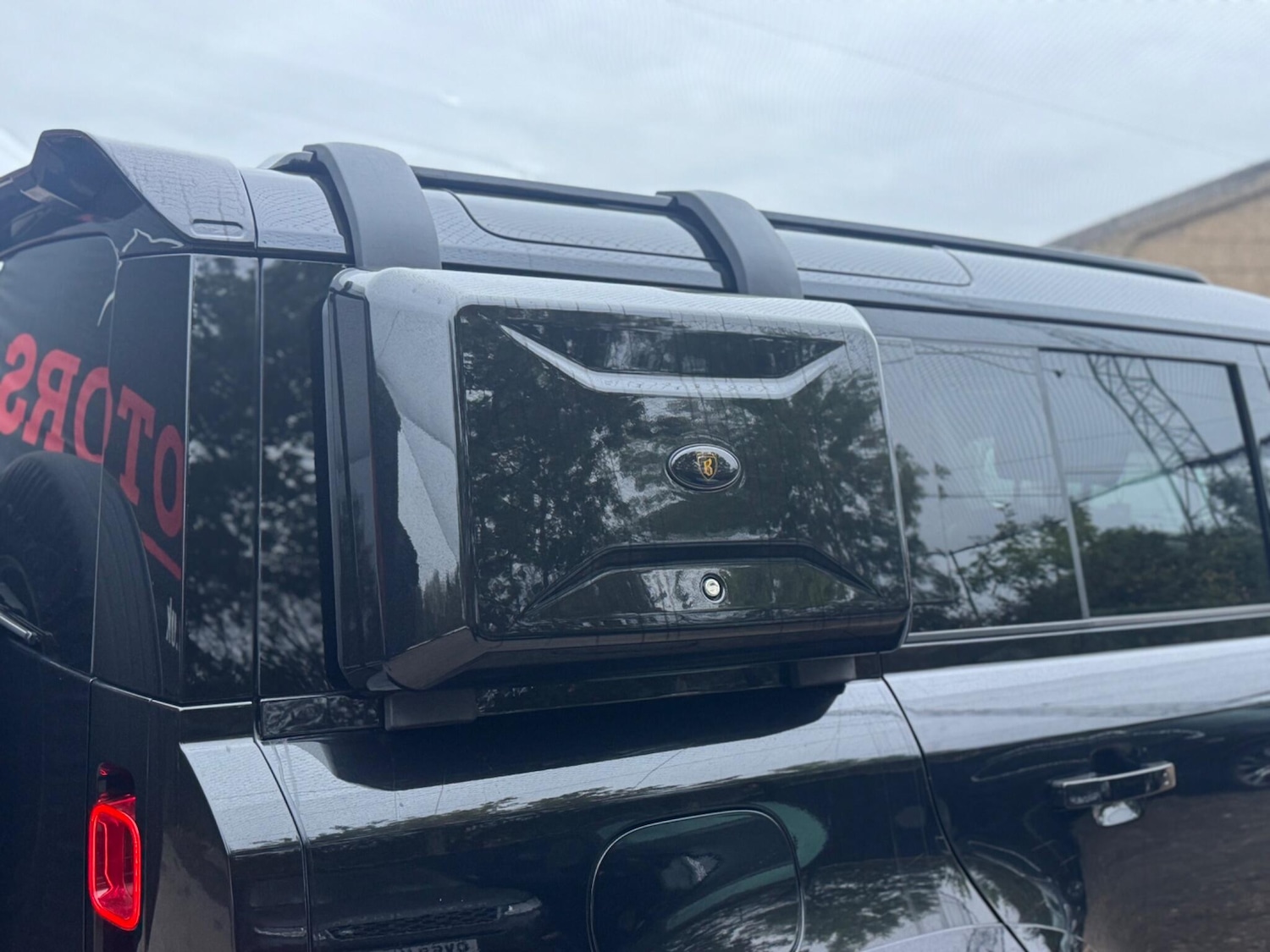 Used Land Rover Defender 2022 for sale - 76200544: Photo 12