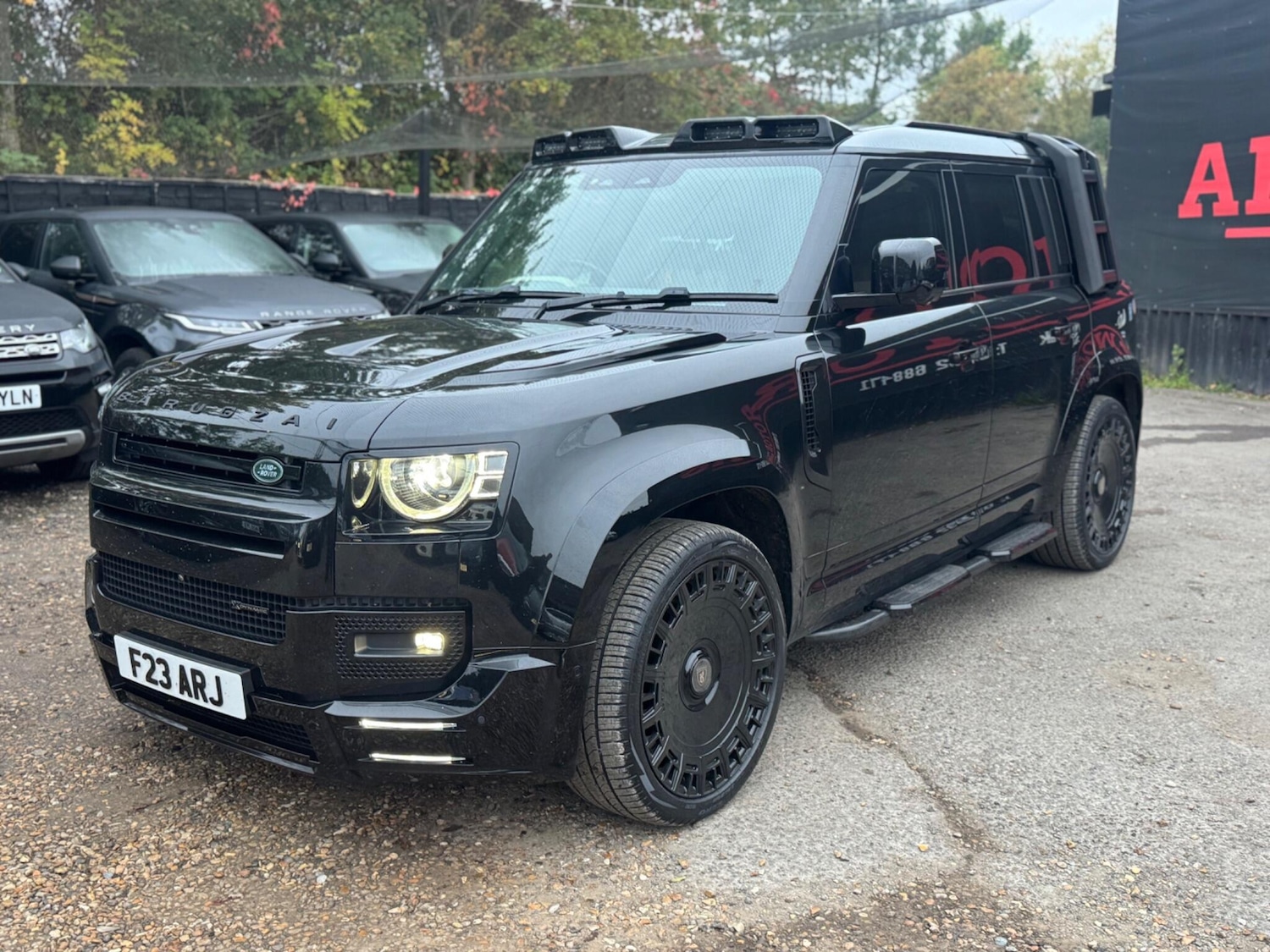 Used Land Rover Defender 2022 for sale - 76200544: Photo 5