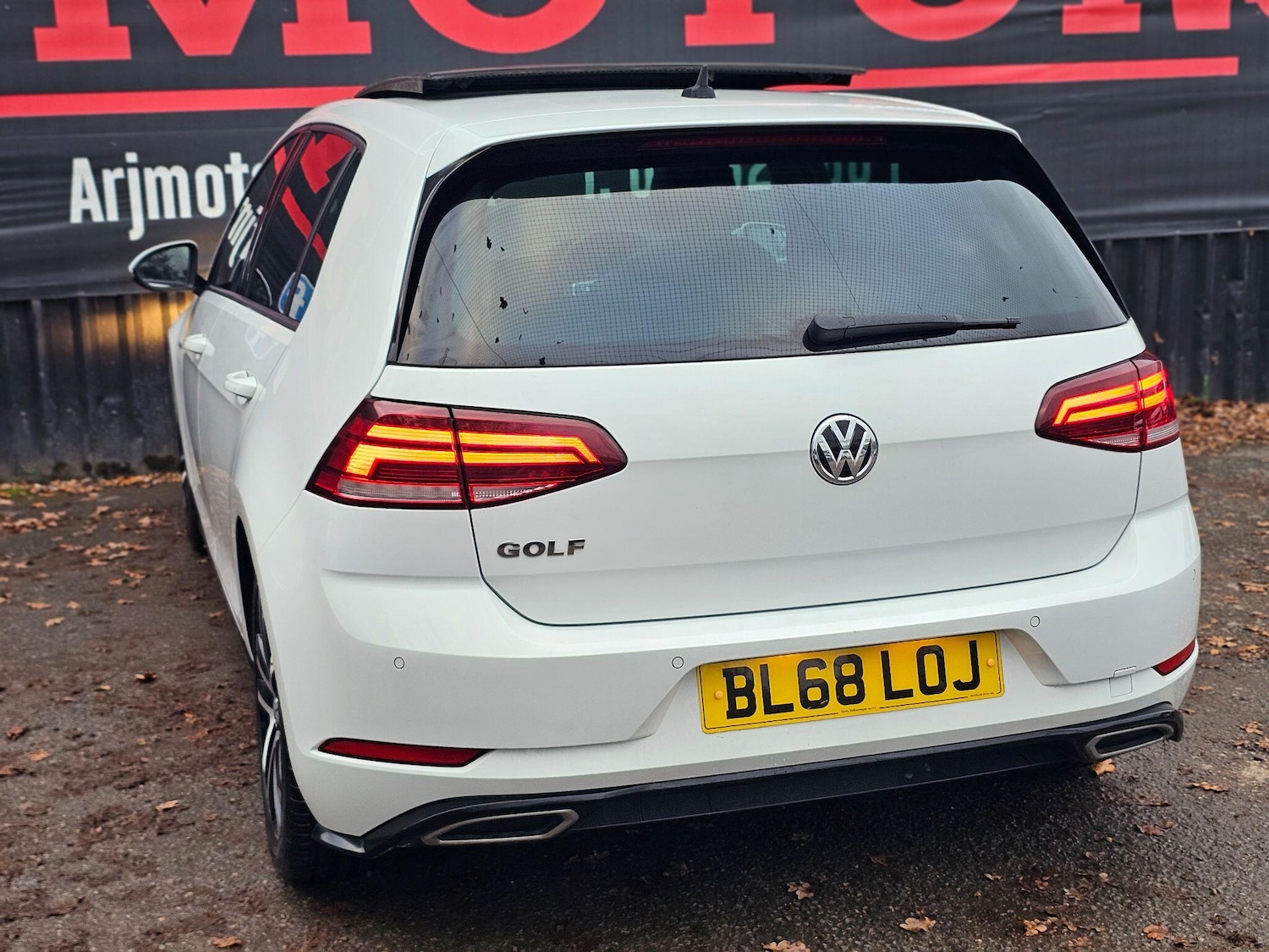 Used Volkswagen Golf 2018 for sale - 76592731: Photo 11