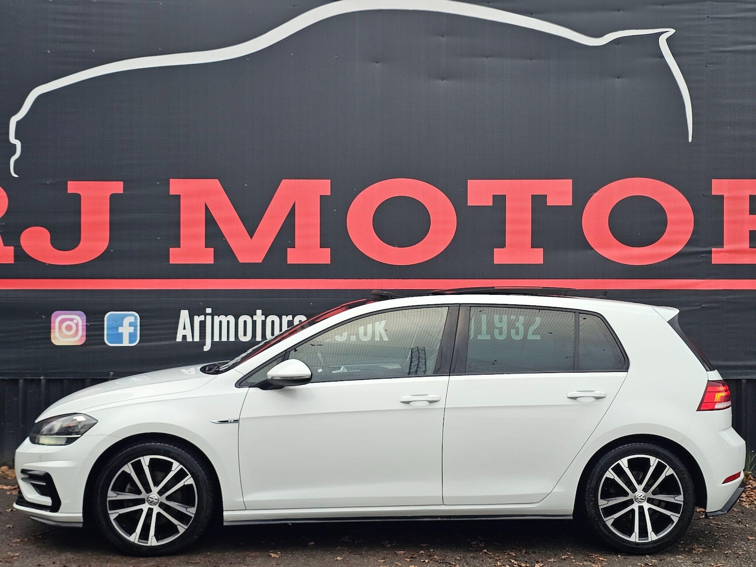 Used Volkswagen Golf 2018 for sale - 76592731: Photo 23